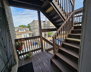 6545 N Francisco Avenue - Photo Thumbnail 14