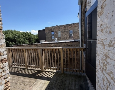854 W George Street - Photo Thumbnail 20