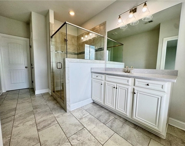 4250 Spruce Pine Alley - Photo Thumbnail 30