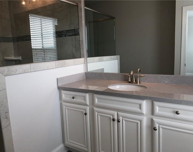 4250 Spruce Pine Alley - Photo Thumbnail 11