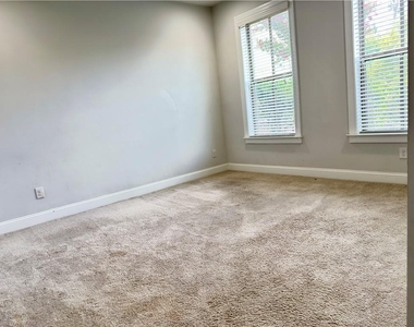 4250 Spruce Pine Alley - Photo Thumbnail 32