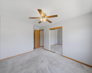 752 Rosanne Street - Photo Thumbnail 23
