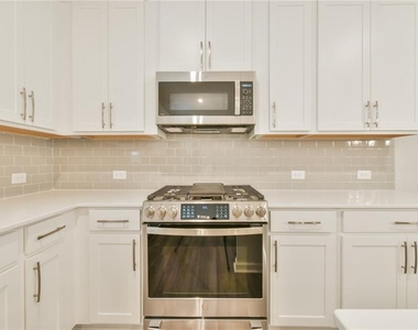 2630 Whistler Way Ne - Photo Thumbnail 9