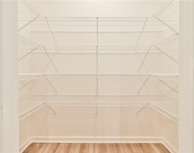 2630 Whistler Way Ne - Photo Thumbnail 10