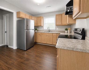 774 South Avenue - Photo Thumbnail 7