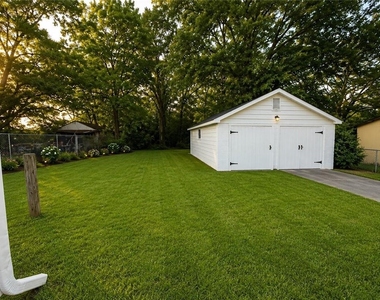 774 South Avenue - Photo Thumbnail 4