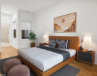 3316 N Halsted Street - Photo Thumbnail 7