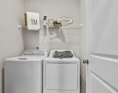 312 Cornett Way - Photo Thumbnail 17