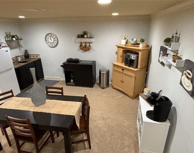 2345 Bray Court Ne - Photo Thumbnail 28
