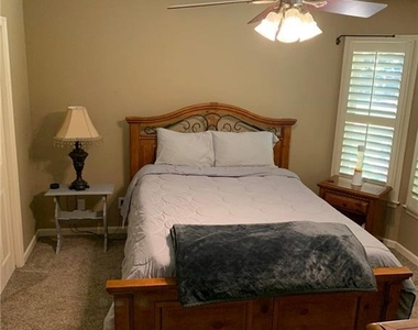 2345 Bray Court Ne - Photo Thumbnail 19