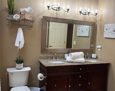 2345 Bray Court Ne - Photo Thumbnail 18