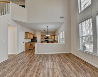 100 Hawnley Trace - Photo Thumbnail 15