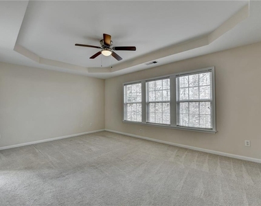 100 Hawnley Trace - Photo Thumbnail 32