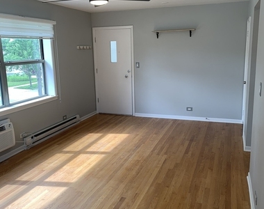 1415 Homestead Road - Photo Thumbnail 4