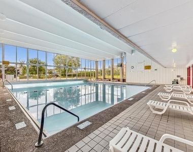 16 E Old Willow Road - Photo Thumbnail 20