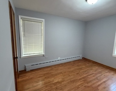 1801 Oak Park Avenue - Photo Thumbnail 20