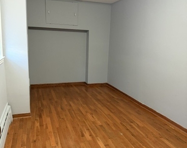 1801 Oak Park Avenue - Photo Thumbnail 24