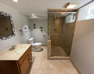 126 N Illinois Avenue - Photo Thumbnail 13