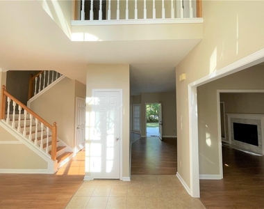 10730 Pinewalk Forest Circle - Photo Thumbnail 2