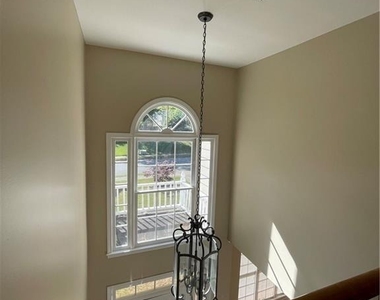 10730 Pinewalk Forest Circle - Photo Thumbnail 12