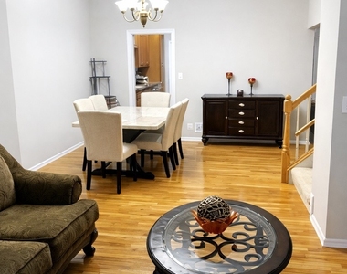 67 N Bridge View Street - Photo Thumbnail 5
