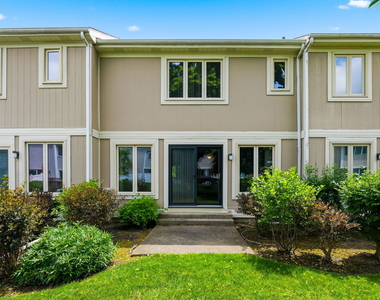 341 Redwing Drive - Photo Thumbnail 20