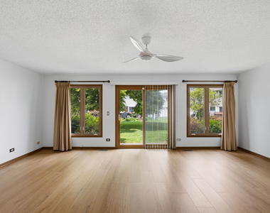 341 Redwing Drive - Photo Thumbnail 6