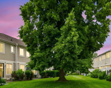 341 Redwing Drive - Photo Thumbnail 23