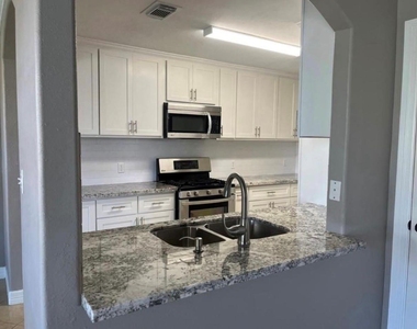 10510 Linsley Lane - Photo Thumbnail 2