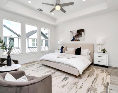 6555 Sealey Street - Photo Thumbnail 10