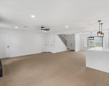 3234 Cherry Springs Drive - Photo Thumbnail 12