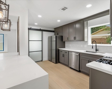 3234 Cherry Springs Drive - Photo Thumbnail 8