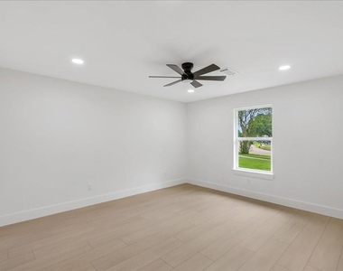 3234 Cherry Springs Drive - Photo Thumbnail 15
