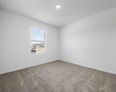 3013 Alder Flower Drive - Photo Thumbnail 8