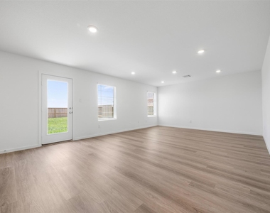 3013 Alder Flower Drive - Photo Thumbnail 4