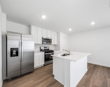 3013 Alder Flower Drive - Photo Thumbnail 5