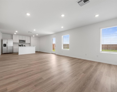 3013 Alder Flower Drive - Photo Thumbnail 2