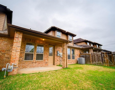 24111 Valencia Ridge Lane - Photo Thumbnail 41