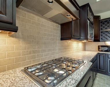 24111 Valencia Ridge Lane - Photo Thumbnail 18