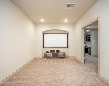 24111 Valencia Ridge Lane - Photo Thumbnail 36