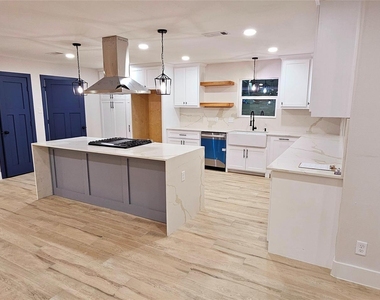 18630 Prince William Lane - Photo Thumbnail 8