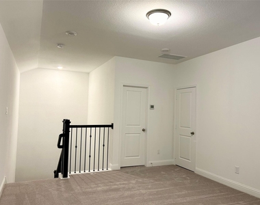 15310 Spanish Ranchos Ways - Photo Thumbnail 30