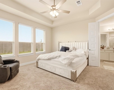 26031 Horizon Star Lane - Photo Thumbnail 14
