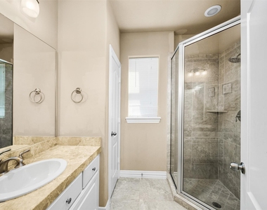13403 Preston Cliff Court - Photo Thumbnail 11