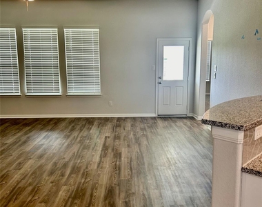 509 Turtle Dove Drive - Photo Thumbnail 2