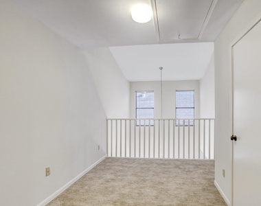 2023 Converse Street - Photo Thumbnail 5