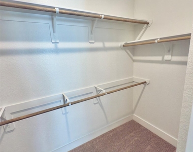 15206 Cortines Court - Photo Thumbnail 12