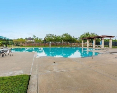 3926 Palace Springs - Photo Thumbnail 12