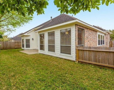 3926 Palace Springs - Photo Thumbnail 10