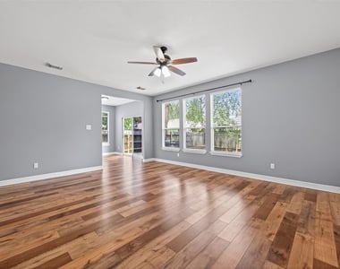 232 Doncaster Street - Photo Thumbnail 20